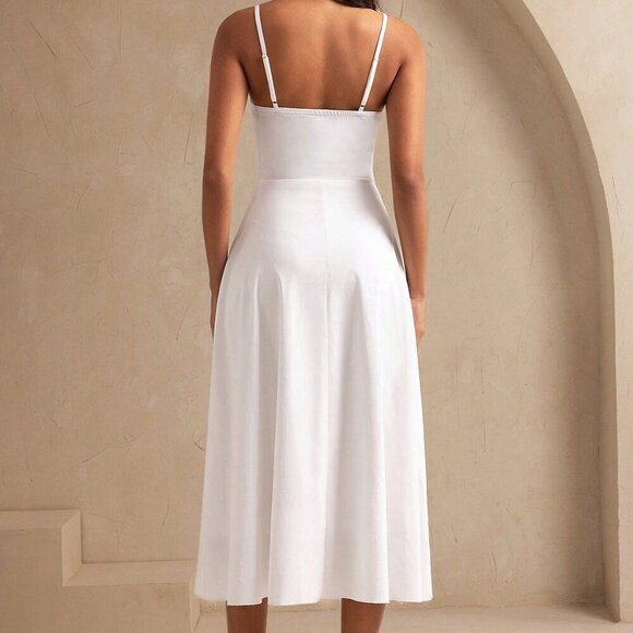 White Elegant Women's 3d Flower Sleeveless Sling Maxi Dress - Picture 7 of 8